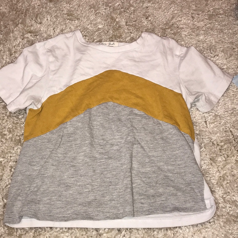 Tee shirt